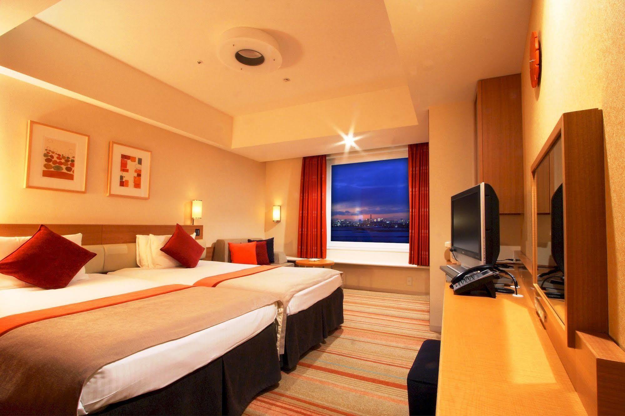 Tokyo Bay Maihama Hotel Chiba Esterno foto
