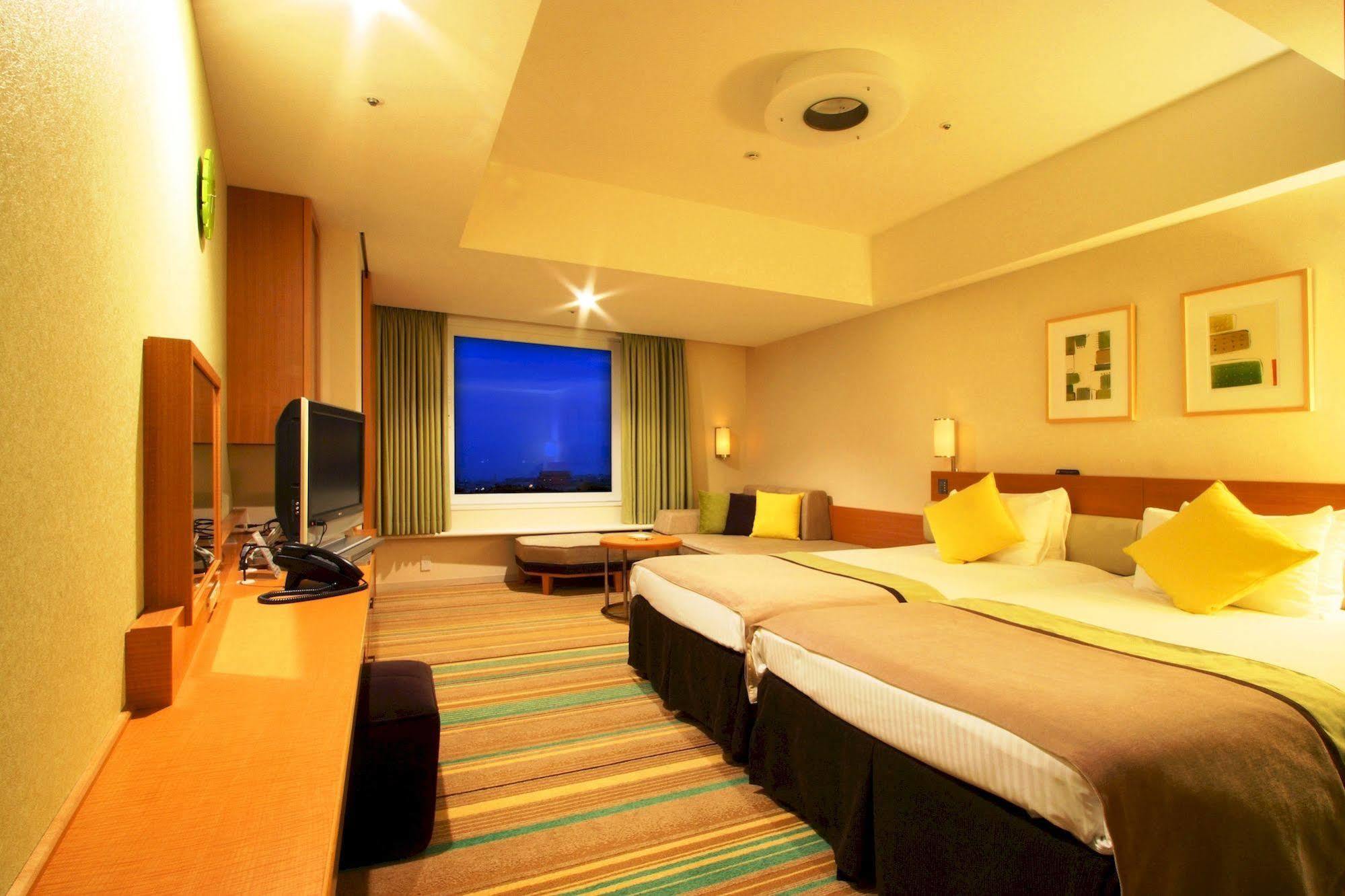 Tokyo Bay Maihama Hotel Chiba Esterno foto